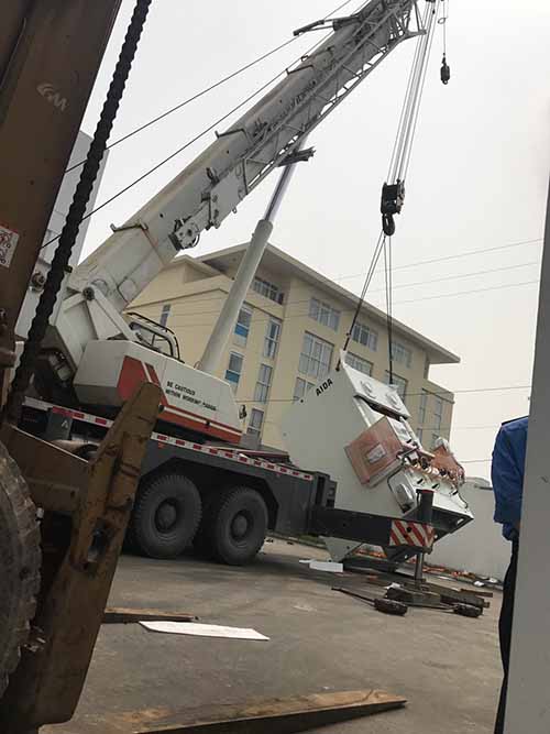 Bốc dỡ, xếp hàng hóa